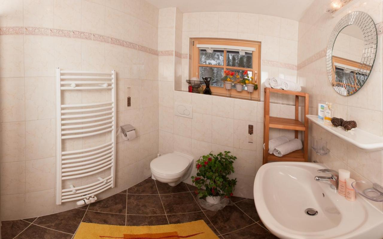 Landhaus Schiestl Mayrhofen Pokoj fotografie